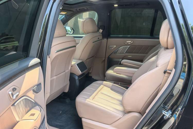 Used ONVO Luxeed L90 2025 Model—Ultra Six-Seater Version Interior 4