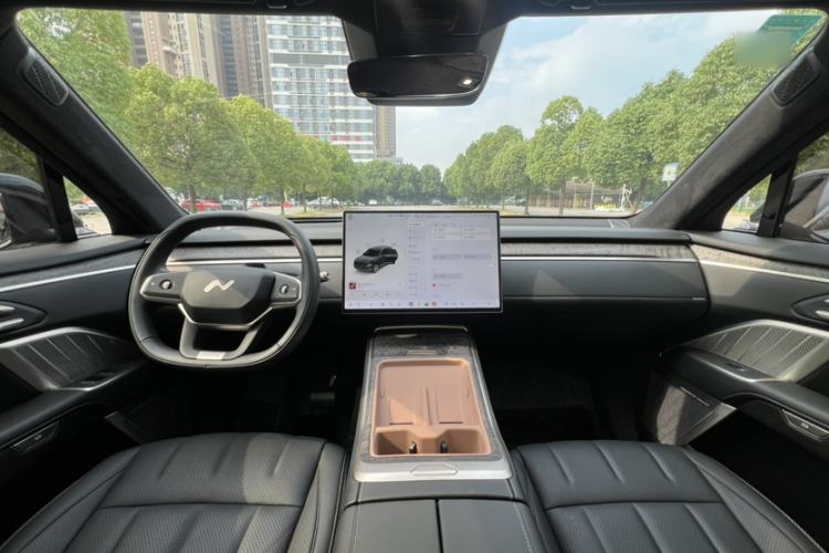 Used ONVO Luxeed L90 2025 Model—Ultra Six-Seater Version Interior 4