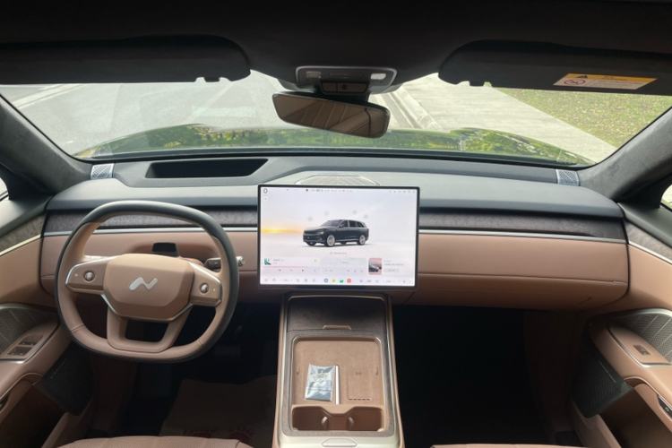 Used ONVO Luxeed L90 2025 Model—Ultra Six-Seater Version Interior 5