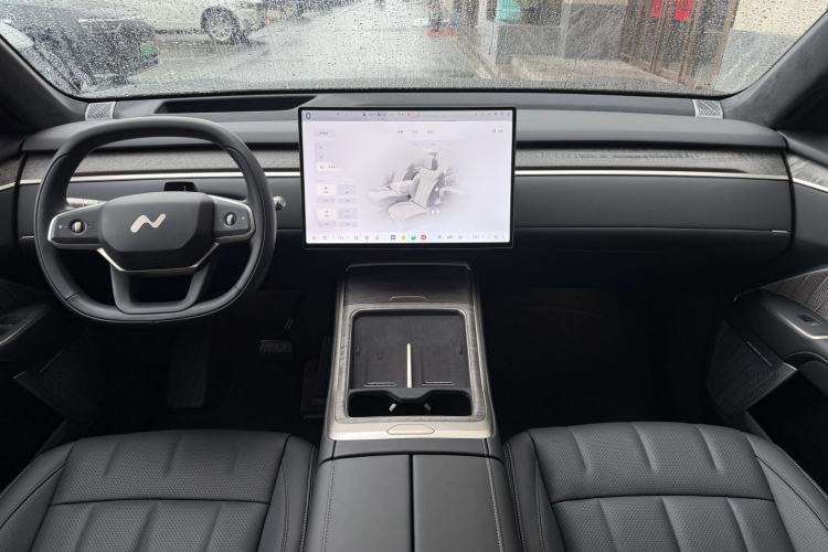 Used ONVO Luxeed L90 2025 Model—Max Six-Seater Version Interior 6