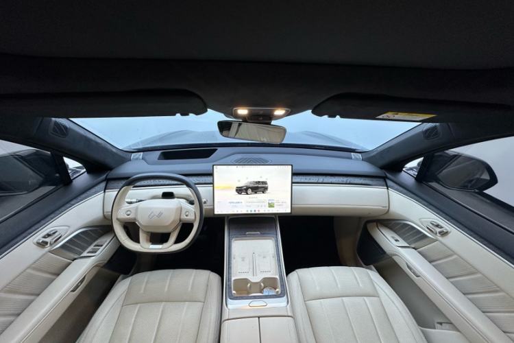 Used ONVO Luxeed L90 2025 Model—Ultra Six-Seater Version Interior 6