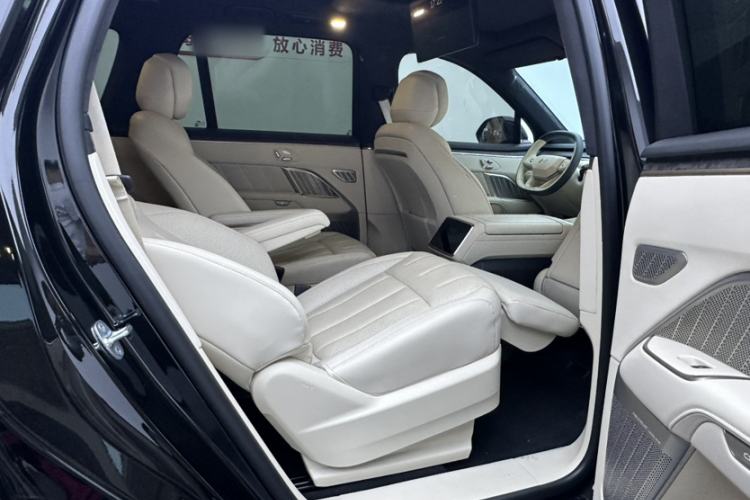 Used ONVO Luxeed L90 2025 Model—Ultra Six-Seater Version Interior 7