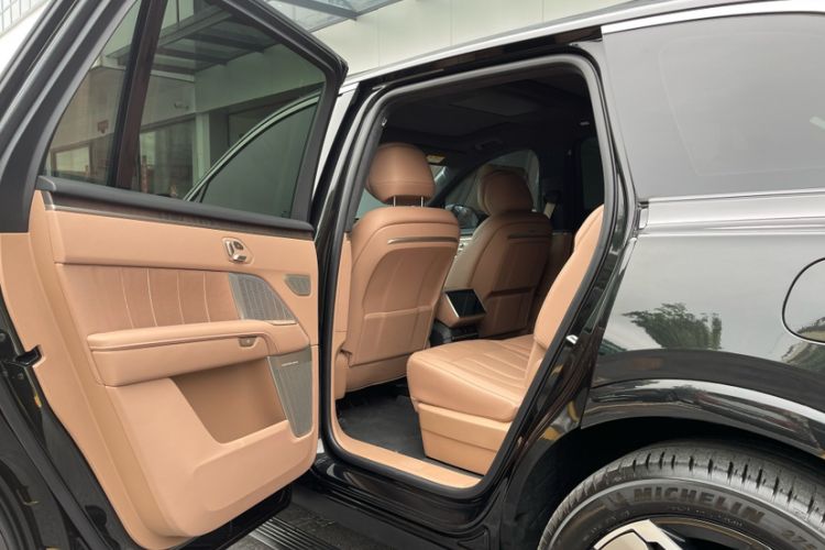 Used ONVO Luxeed L90 2025 Model—Max Seven-Seater Version Interior 7