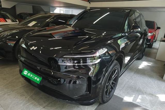 Used ONVO Luxeed L90 2025 Model—Ultra Six-Seater Version