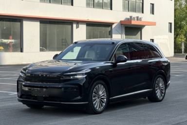 Used ONVO Luxeed L90 2025 Model—Ultra Six-Seater Version