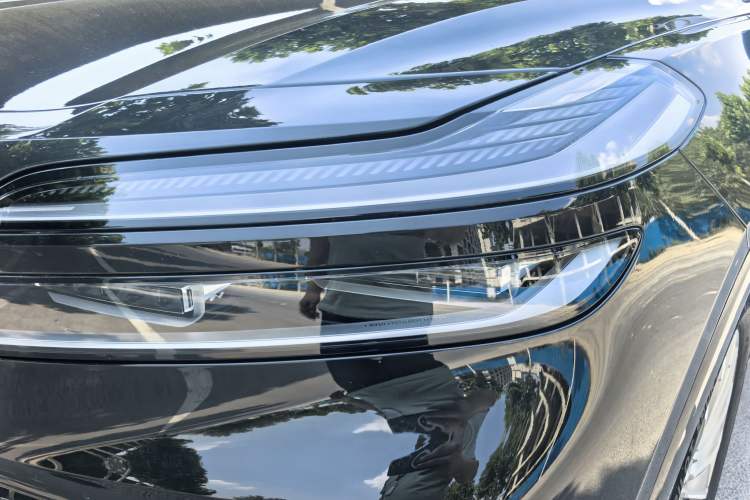 Used ONVO Luxeed L90 2025 Model—Ultra Six-Seater Version Left Front Headlight