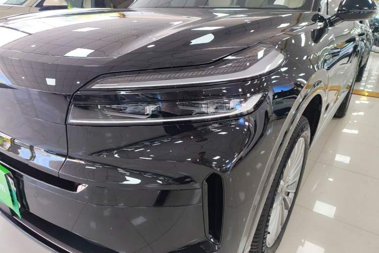 Used ONVO Luxeed L90 2025 Model—Max Six-Seater Version Left Front Headlight