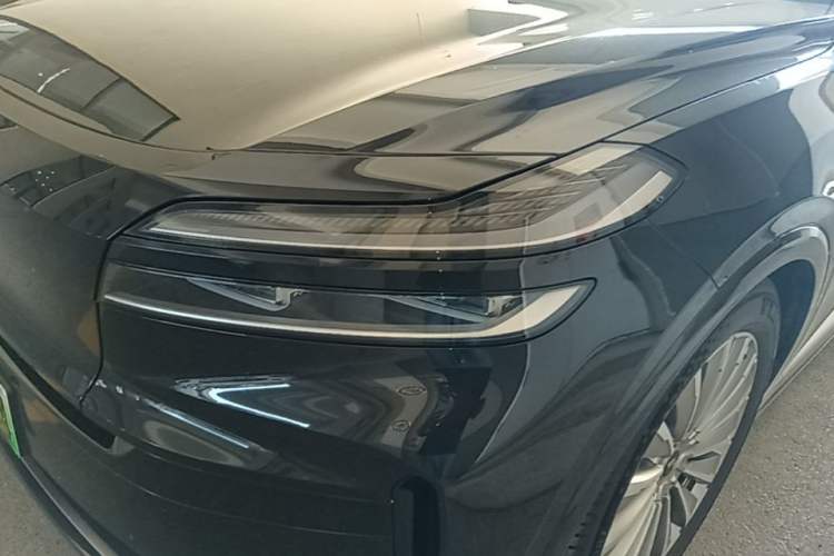 Used ONVO Luxeed L90 2025 Model—Ultra Six-Seater Version Left Front Headlight