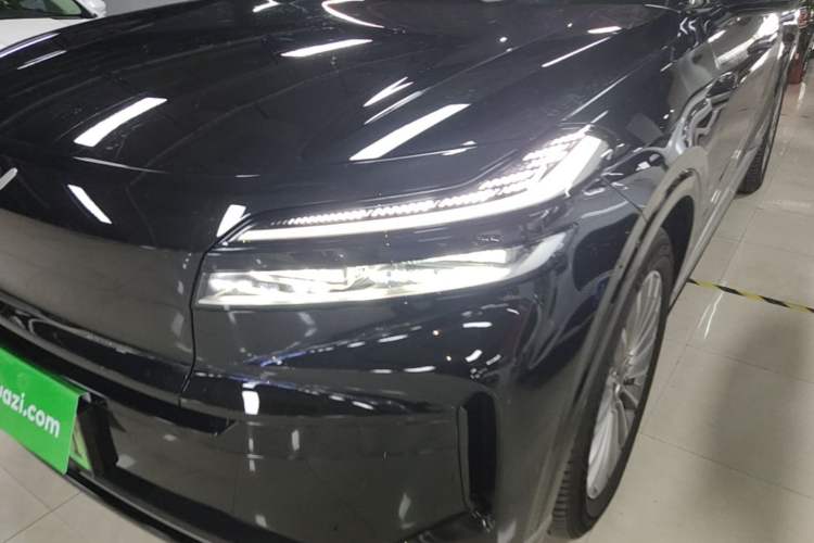 Used ONVO Luxeed L90 2025 Model—Max Six-Seater Version Left Front Headlight