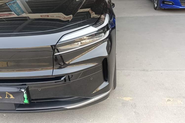 Used ONVO Luxeed L90 2025 Model—Max Six-Seater Version Left Front Headlight