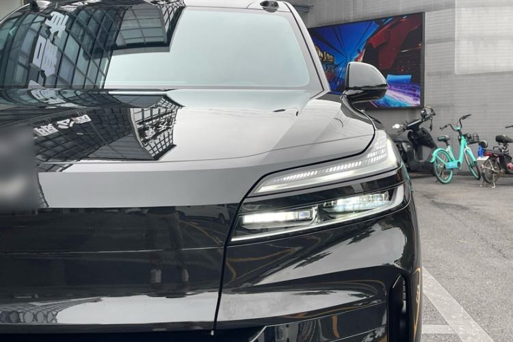 Used ONVO Luxeed L90 2025 Model—Max Seven-Seater Version Left Front Headlight