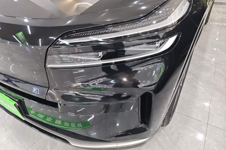 Used ONVO Luxeed L90 2025 Model—Max Six-Seater Version Left Front Headlight