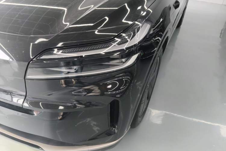 Used ONVO Luxeed L90 2025 Model—Max Six-Seater Version Left Front Headlight