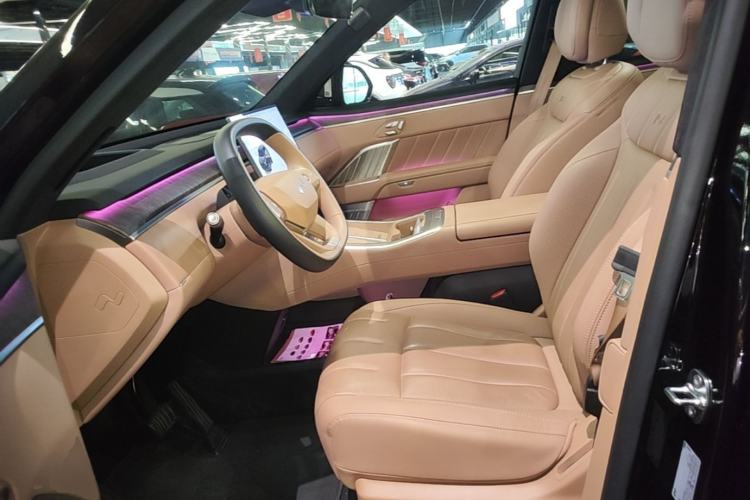 Used ONVO Luxeed L90 2025 Model—Max Six-Seater Version Left Front Seat