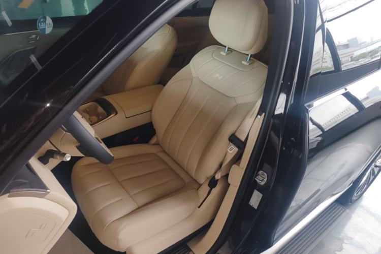 Used ONVO Luxeed L90 2025 Model—Max Six-Seater Version Left Front Seat