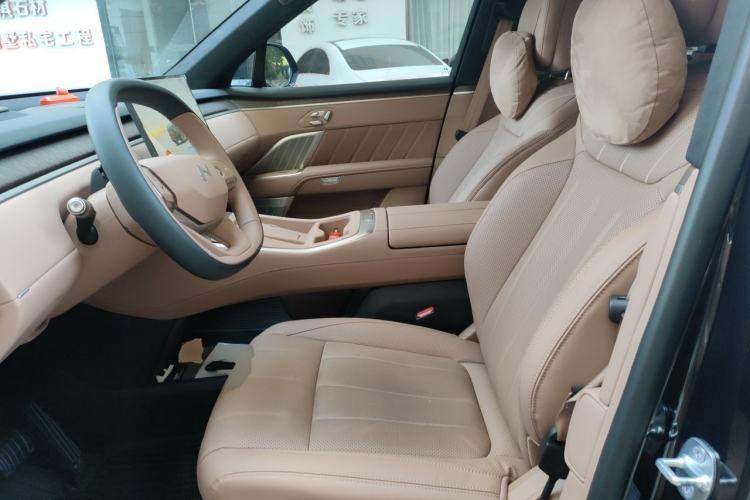 Used ONVO Luxeed L90 2025 Model—Max Six-Seater Version Left Front Seat