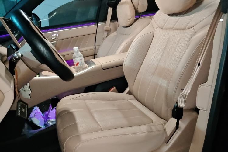 Used ONVO Luxeed L90 2025 Model—Max Six-Seater Version Left Front Seat