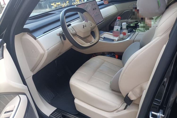Used ONVO Luxeed L90 2025 Model Max Six-Seater 60-degree Battery Edition Left Front Seat