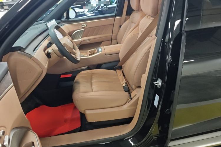 Used ONVO Luxeed L90 2025 Model—Ultra Six-Seater Version Left Front Seat