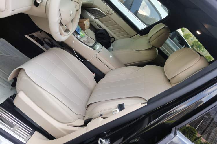 Used ONVO Luxeed L90 2025 Model—Ultra Six-Seater Version Left Front Seat