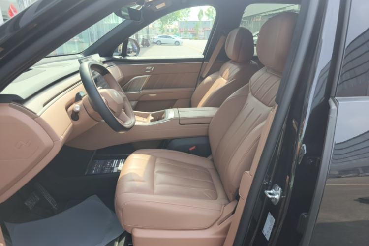 Used ONVO Luxeed L90 2025 Model—Max Six-Seater Version Left Front Seat