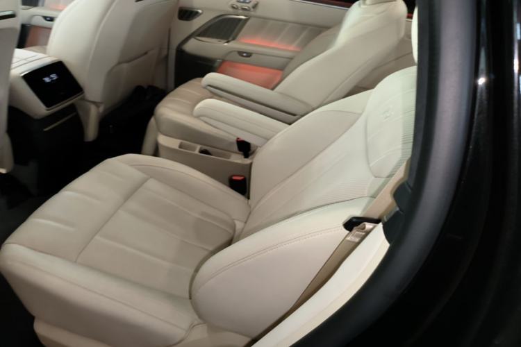 Used ONVO Luxeed L90 2025 Model—Ultra Six-Seater Version Left Rear Seat