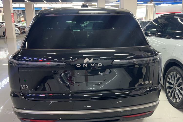 Used ONVO Luxeed L90 2025 Model—Max Six-Seater Version Rear