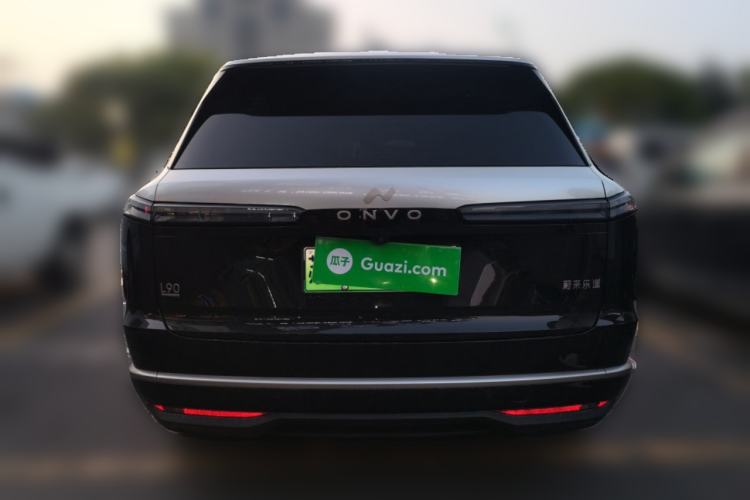 Used ONVO Luxeed L90 2025 Model—Max Six-Seater Version Rear