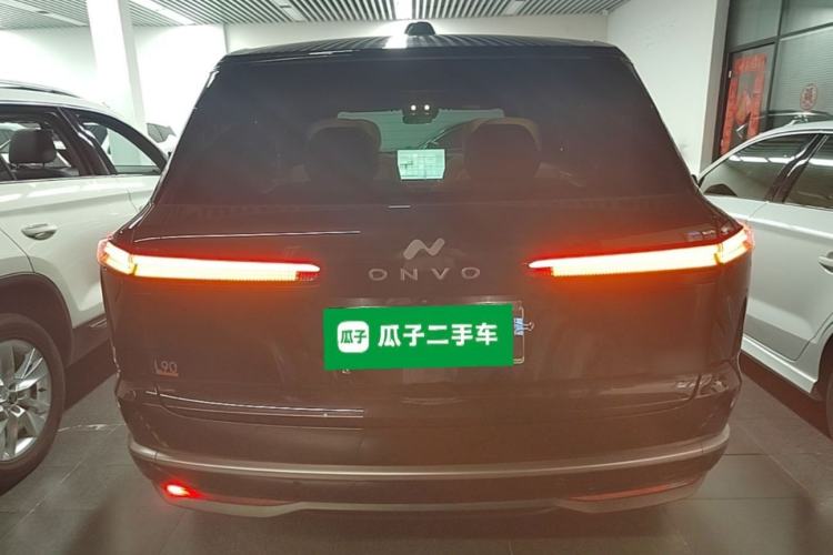 Used ONVO Luxeed L90 2025 Model—Ultra Six-Seater Version Rear