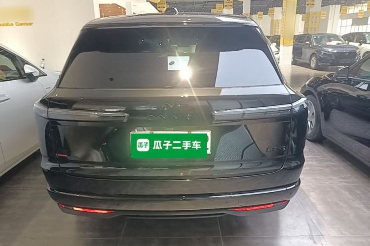 Used ONVO Luxeed L90 2025 Model—Black Knight Special Edition—Six-Seater Rear