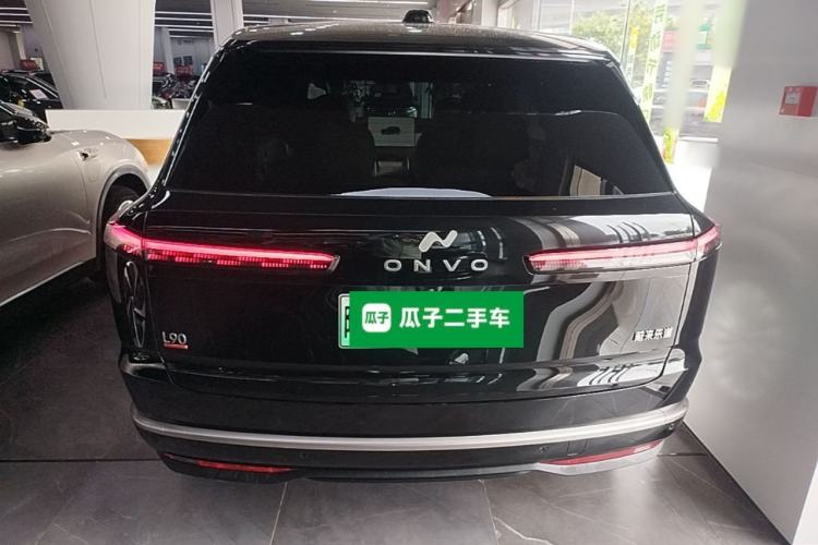 Used ONVO Luxeed L90 2025 Model—Ultra Six-Seater Version Rear