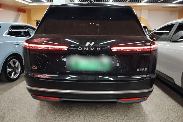 Used ONVO Luxeed L90 2025 Model—Ultra Six-Seater Version Rear