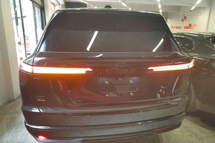 Used ONVO Luxeed L90 2025 Model—Ultra Six-Seater Version Rear