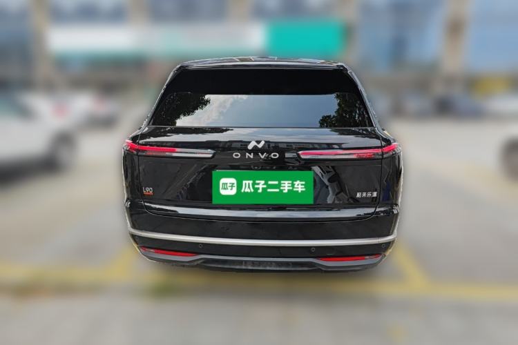 Used ONVO Luxeed L90 2025 Model—Ultra Six-Seater Version Rear