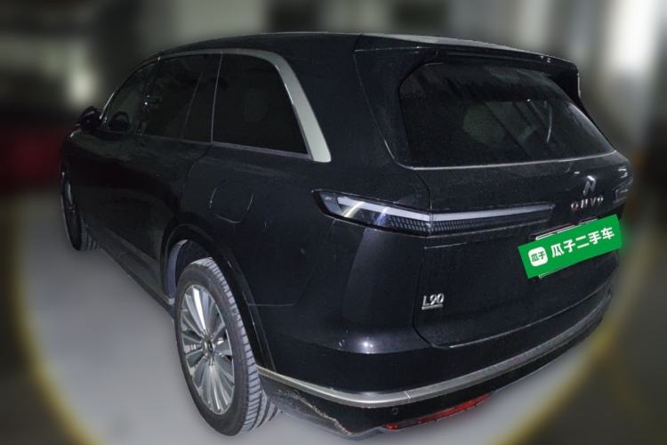 Used ONVO Luxeed L90 2025 Model—Max Six-Seater Version Rear Left 45 Deg