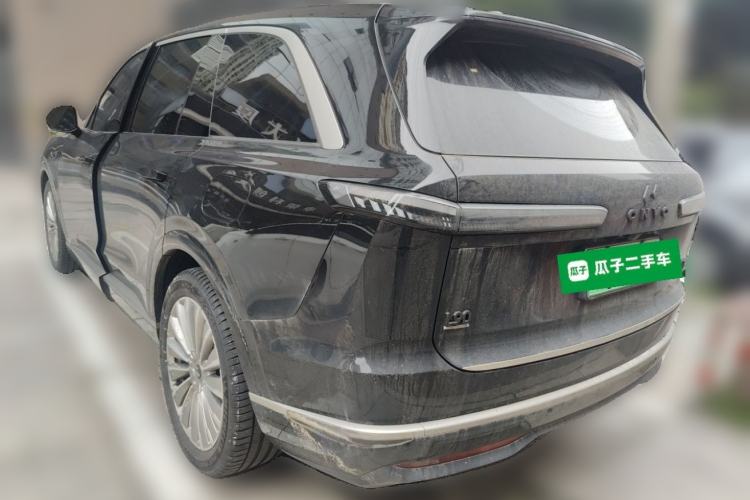 Used ONVO Luxeed L90 2025 Model—Max Six-Seater Version Rear Left 45 Deg