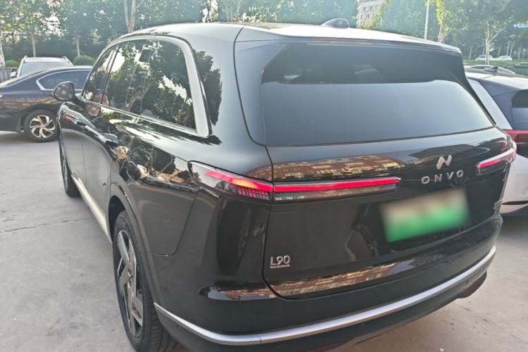 Used ONVO Luxeed L90 2025 Model—Pro Six-Seater Version Rear Left 45 Deg