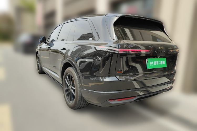 Used ONVO Luxeed L90 2025 Model—Ultra Six-Seater Version Rear Left 45 Deg