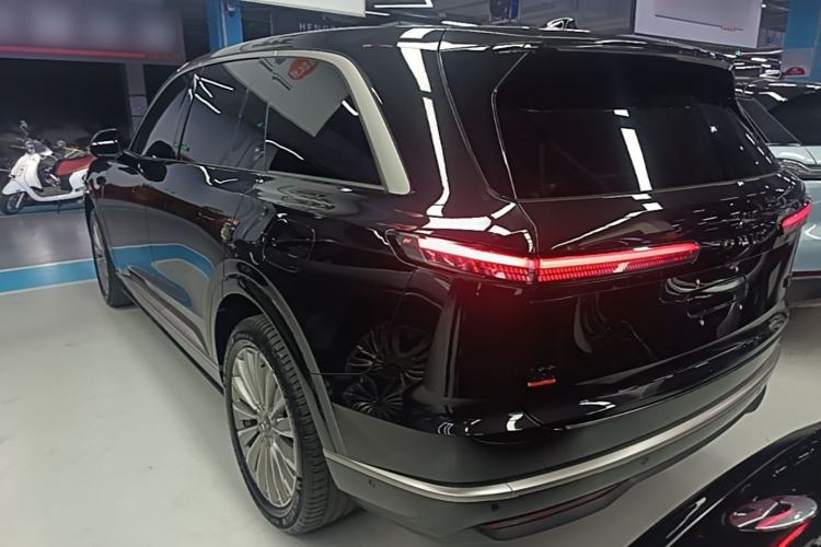 Used ONVO Luxeed L90 2025 Model—Ultra Six-Seater Version Rear Left 45 Deg