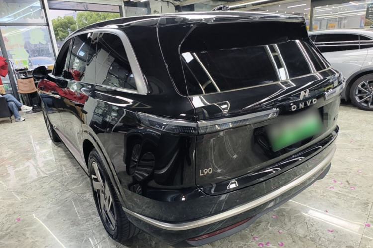 Used ONVO Luxeed L90 2025 Model—Max Six-Seater Version Rear Left 45 Deg