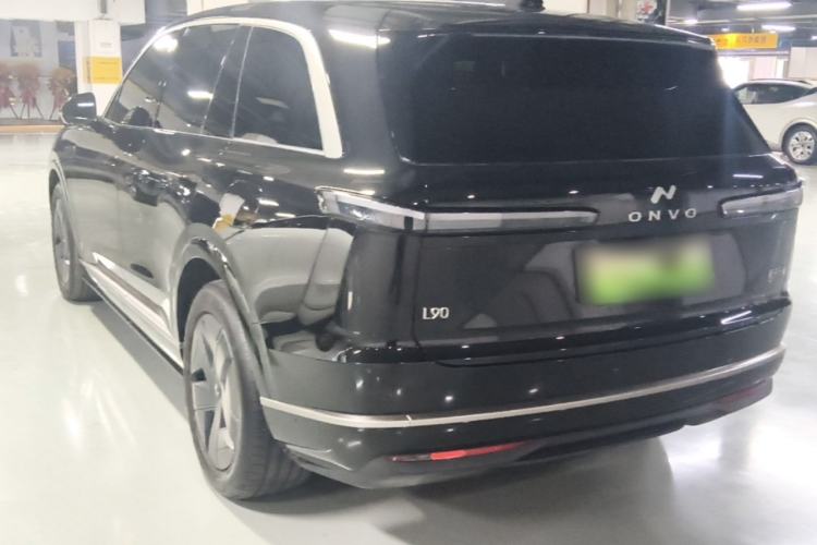Used ONVO Luxeed L90 2025 Model—Max Six-Seater Version Rear Left 45 Deg