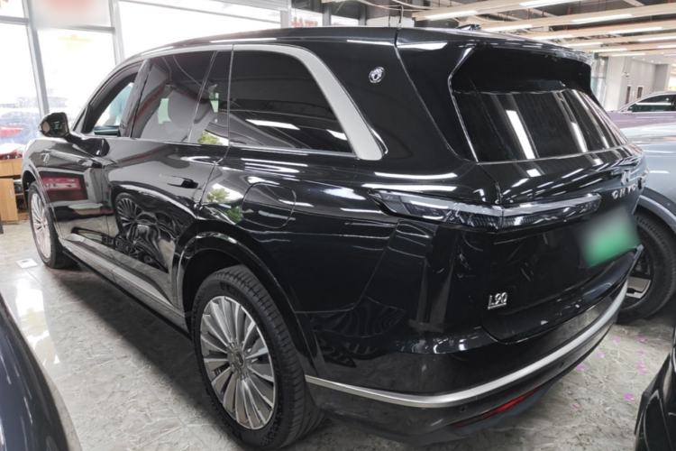 Used ONVO Luxeed L90 2025 Model—Max Six-Seater Version Rear Left 45 Deg
