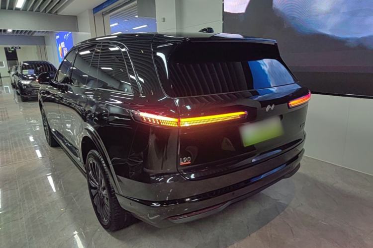 Used ONVO Luxeed L90 2025 Model—Ultra Six-Seater Version Rear Left 45 Deg