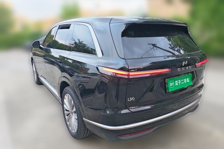 Used ONVO Luxeed L90 2025 Model—Max Six-Seater Version Rear Left 45 Deg