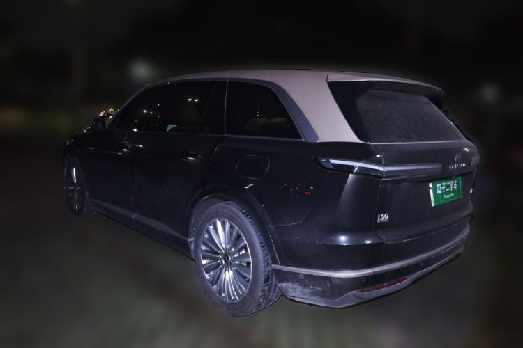 Used ONVO Luxeed L90 2025 Model—Max Six-Seater Version Rear Left 45 Deg
