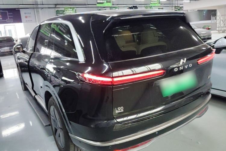 Used ONVO Luxeed L90 2025 Model—Max Six-Seater Version Rear Left 45 Deg