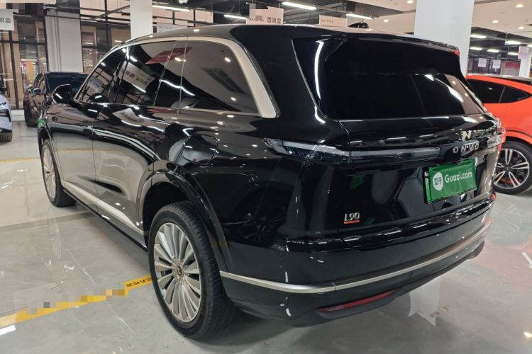 Used ONVO Luxeed L90 2025 Model—Ultra Six-Seater Version Rear Left 45 Deg