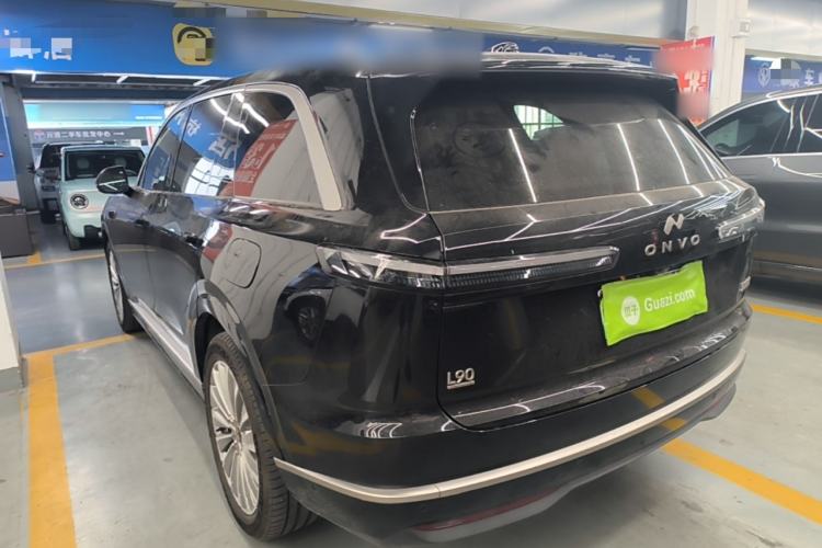 Used ONVO Luxeed L90 2025 Model—Max Six-Seater Version Rear Left 45 Deg