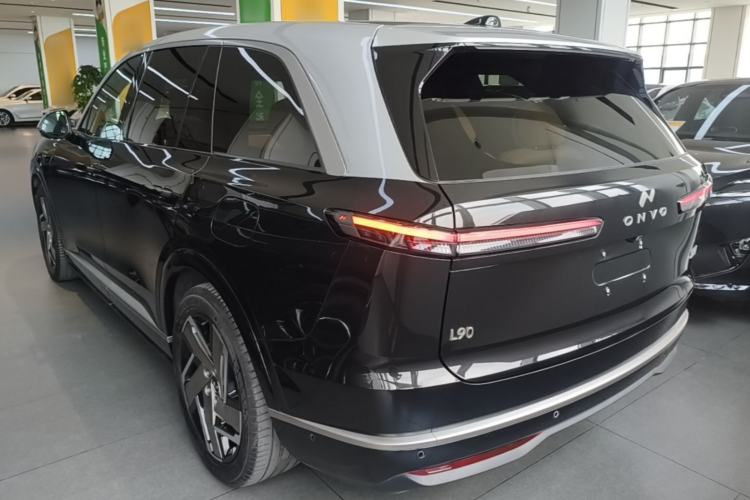 Used ONVO Luxeed L90 2025 Model—Max Six-Seater Version Rear Left 45 Deg
