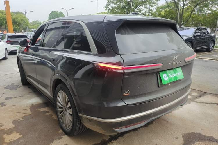 Used ONVO Luxeed L90 2025 Model—Ultra Six-Seater Version Rear Left 45 Deg